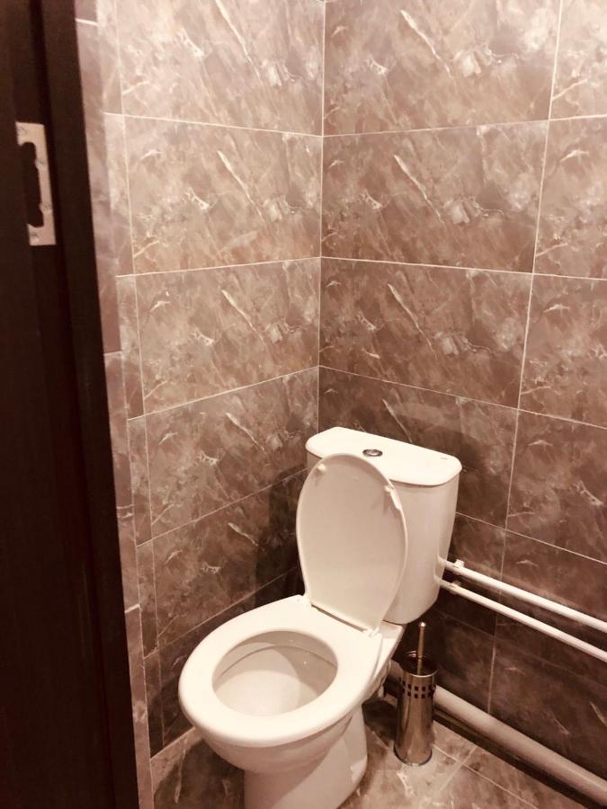 Studio Apartment Near Republic Square エレバン エクステリア 写真